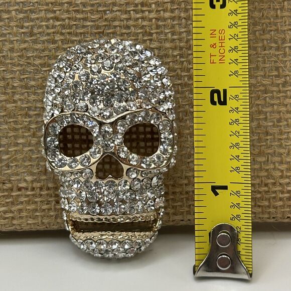 Clear Rhinestones Gold Tone Skull Bling Bling Wrist Buckle W/ Bracelet Strap - Picture 8 of 12